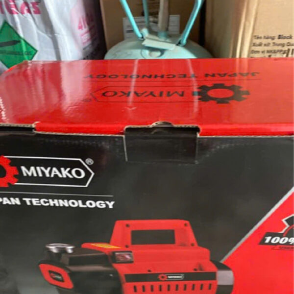 Máy bơ áp