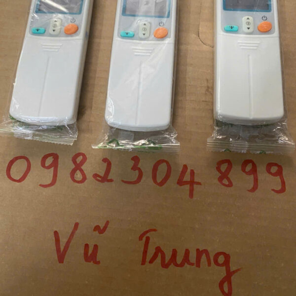 Điều khiển máy lạnh đaikin lắp trượt invete