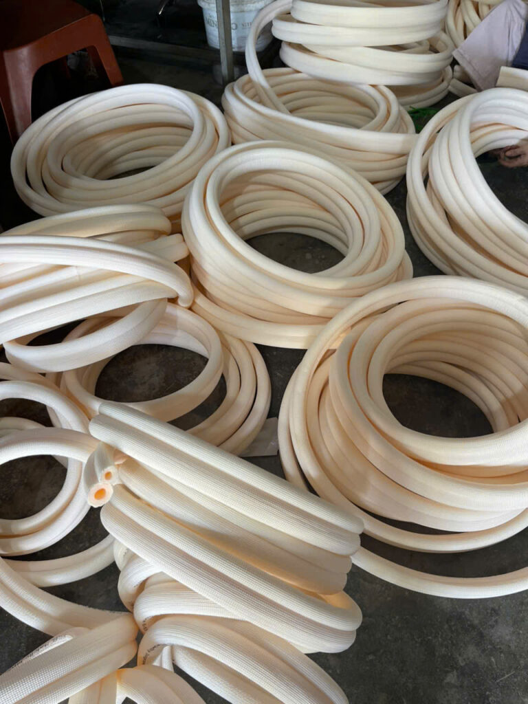 Ống bảo ôn kép lắp điều hòa máy lạnh – Ghen bọc ống đồng máy lạnh 6-10 hồng loại dai tốt 1m