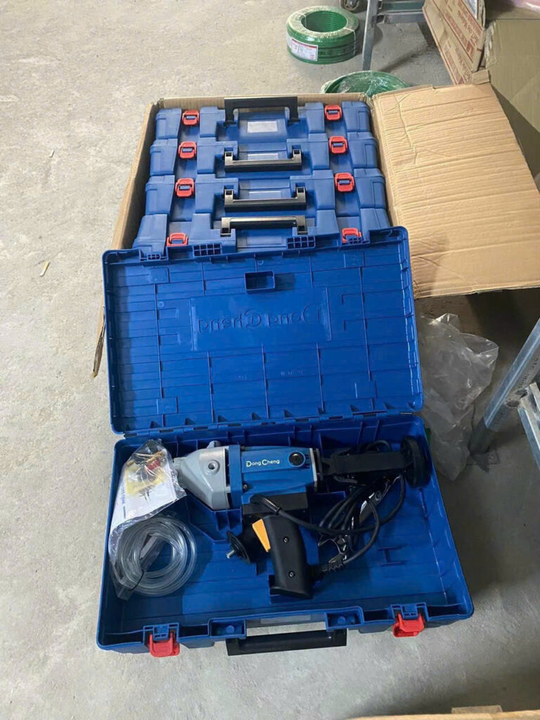 Máy Khoan Rút Lõi 2000W Dongcheng DZZ05-110